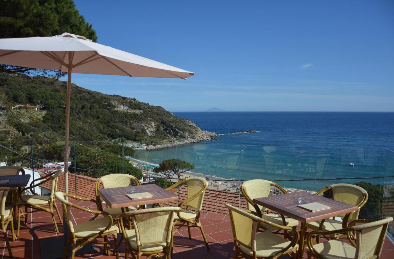 Hotel Baia Imperiale Spiaggia di Cavoli Экстерьер фото